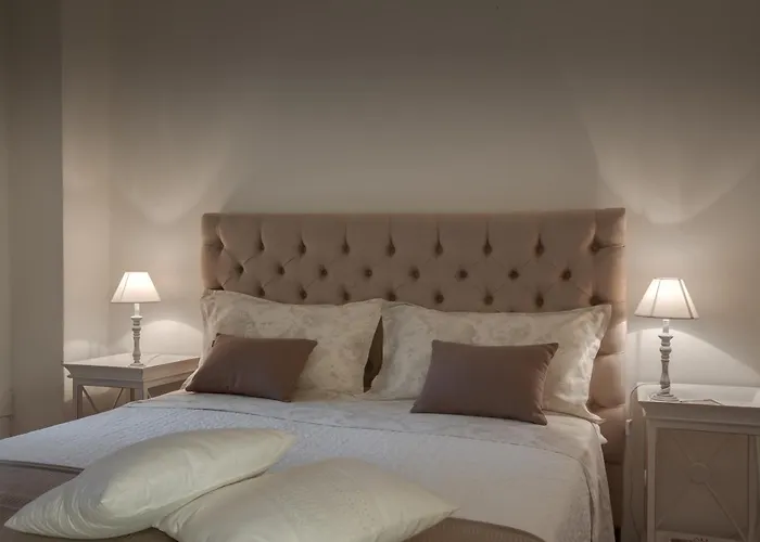 Апартаменты Florence- Gemma 2bd Tornabuoni Area *